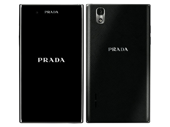 PRADA phone by LG L-02D [Black] の製品画像